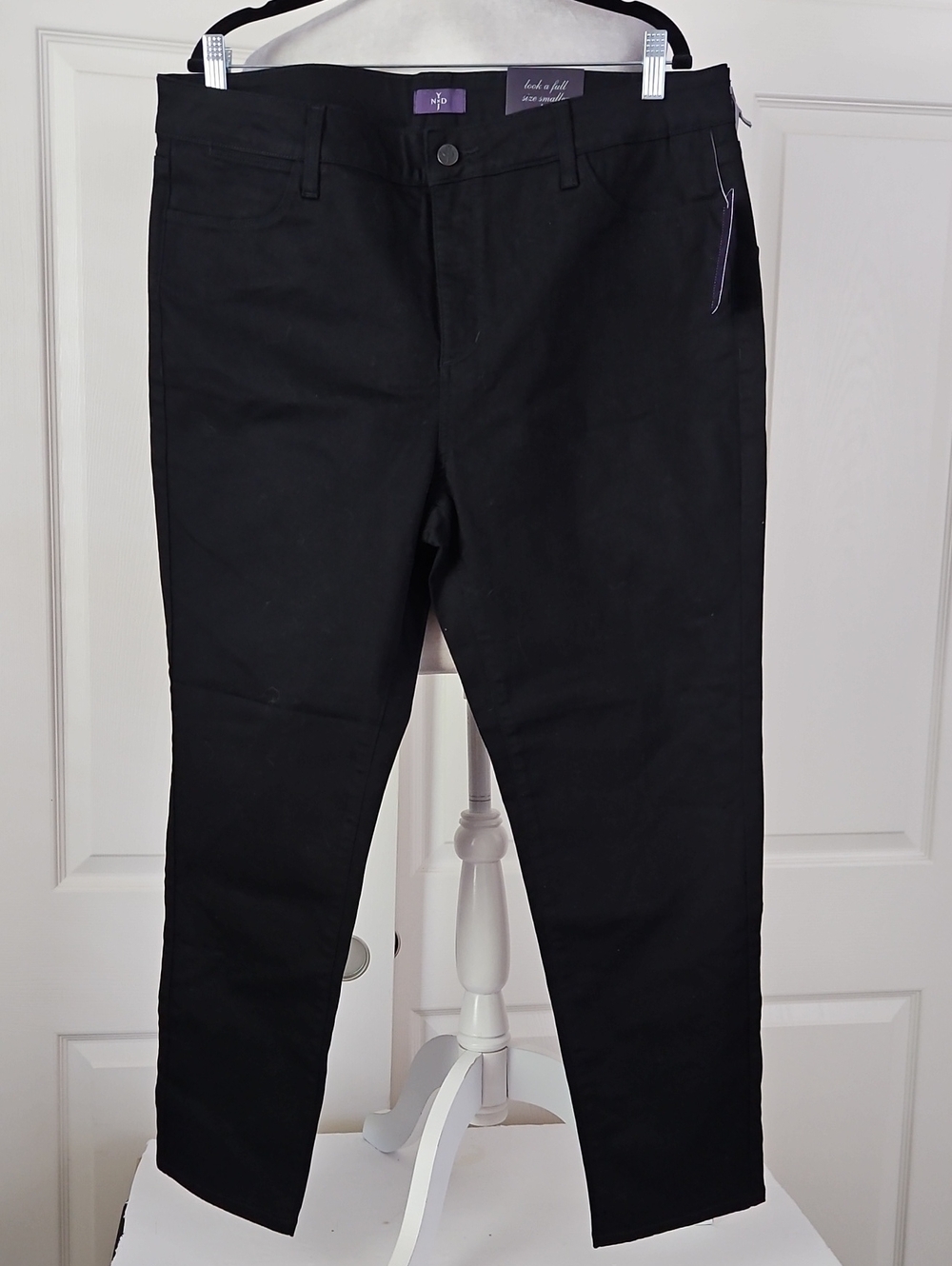 NYDJ NWT Skinny Jeans